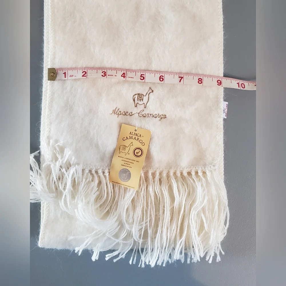 Camargo nwt alpaca